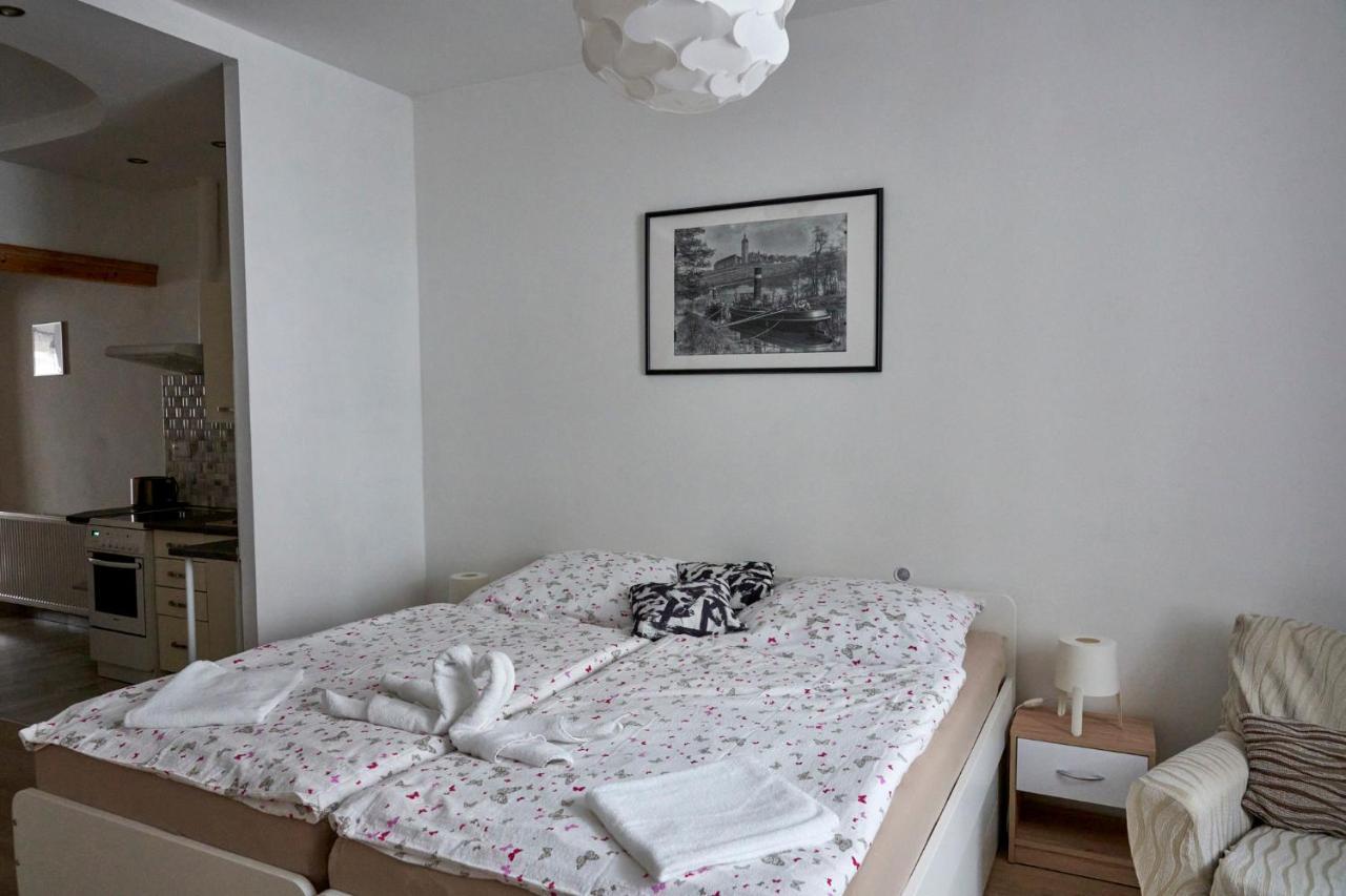 Krejcovstvi Apartment เมลนิค ภายนอก รูปภาพ